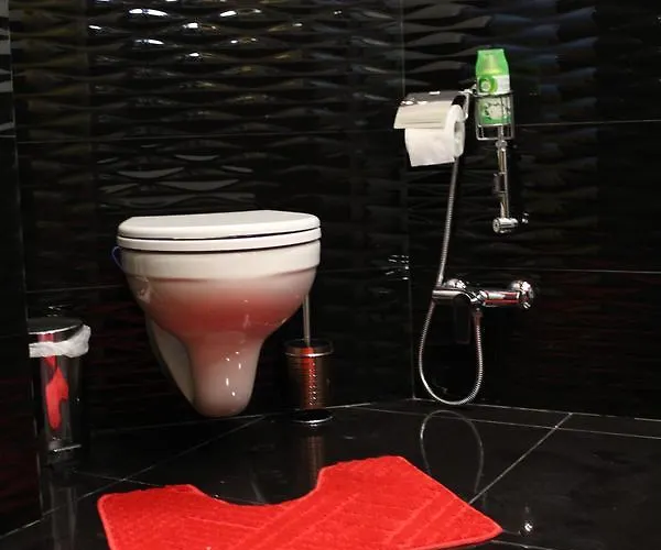 Greenwood Apartman Odessza