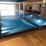 Greenwood Apartment *